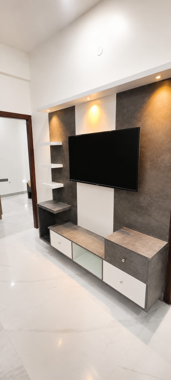 River Suites