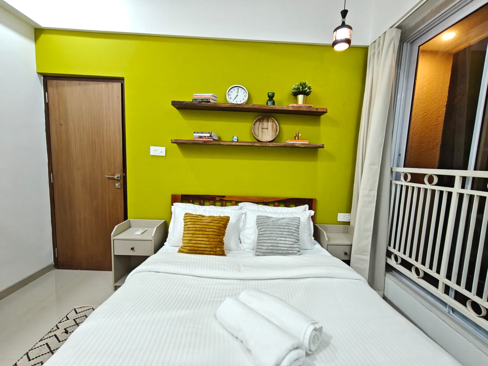 Premium 2 Bedroom Apartment in Dadar West