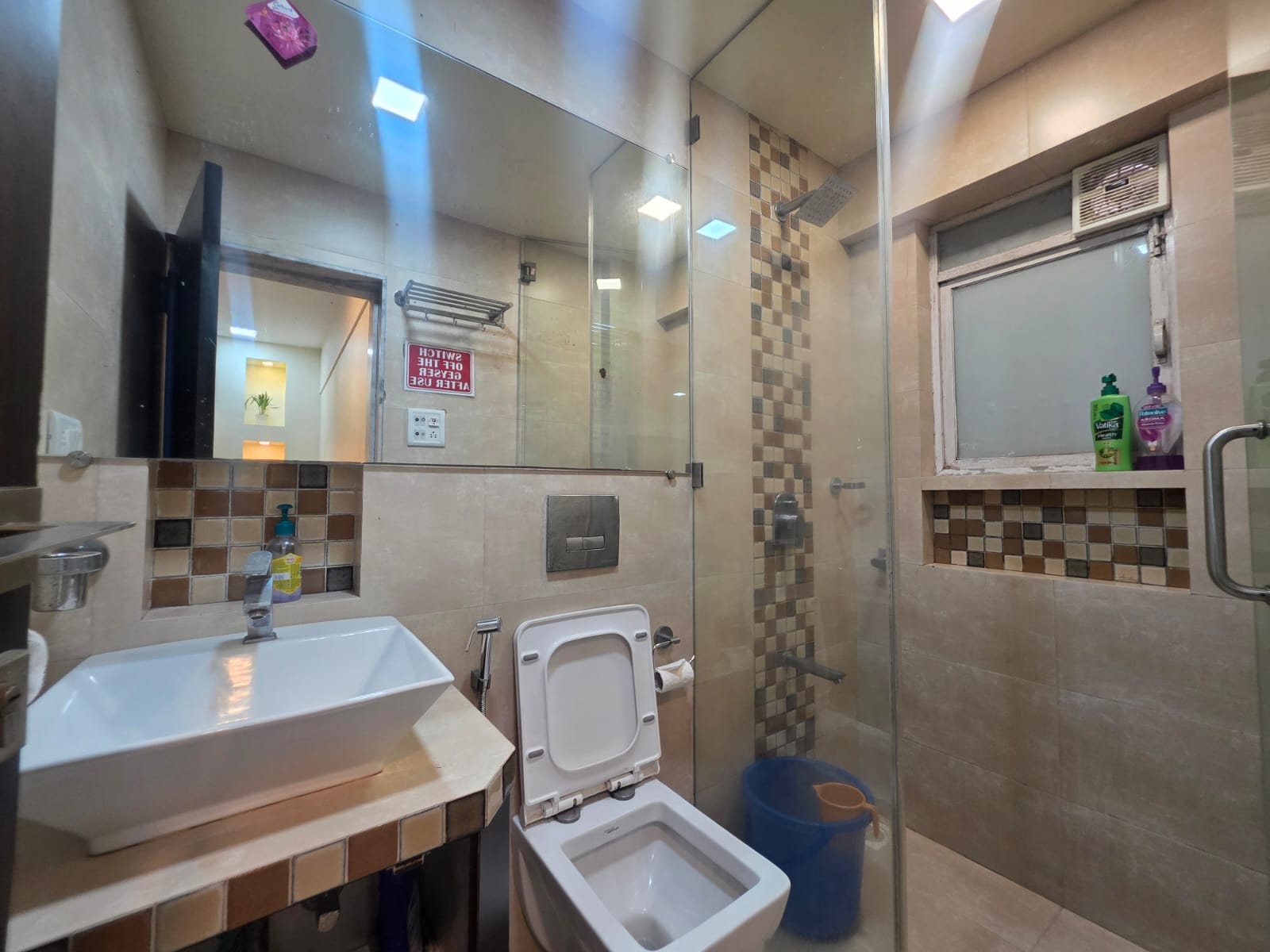 Aesthetic Serviced Apartments in Vile Parle