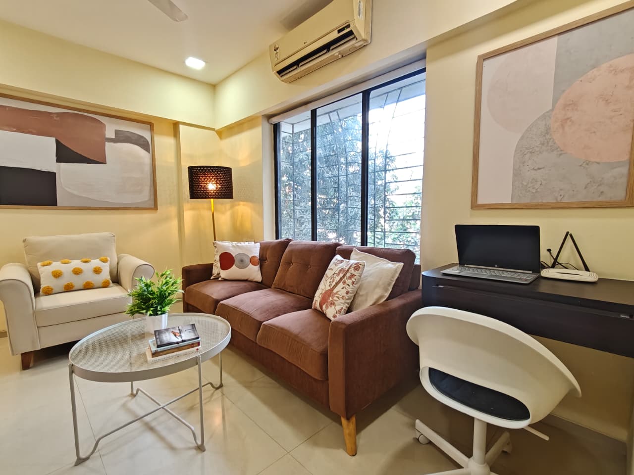 Aesthetic Serviced Apartments in Vile Parle