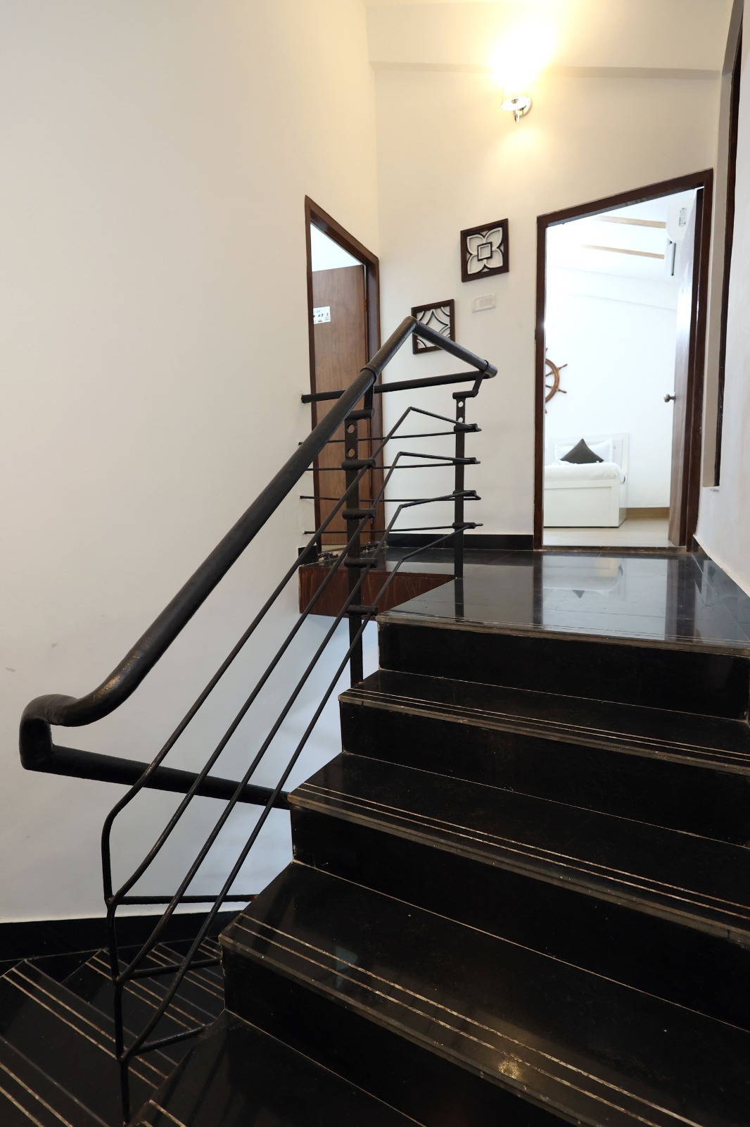 Premium 3 Bedroom Villa near Film City Goregaon