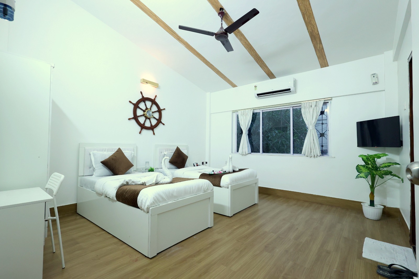 Premium 3 Bedroom Villa near Film City Goregaon