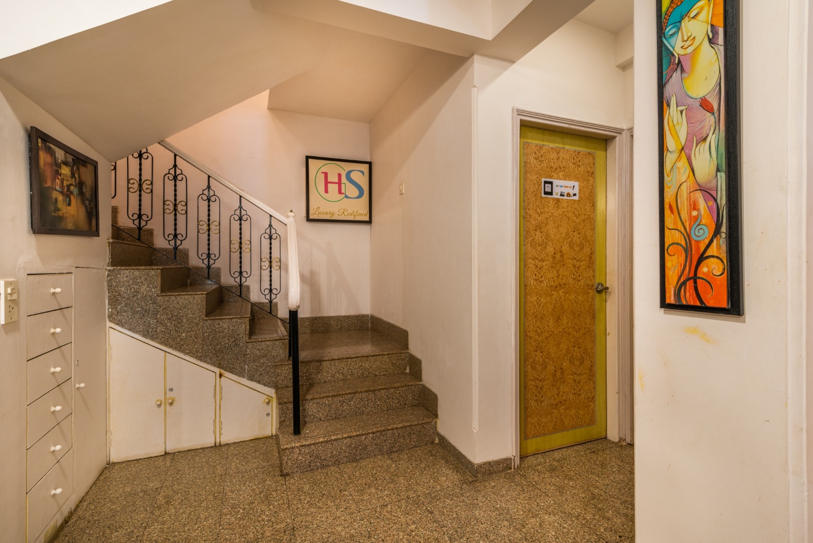 Premier 4 Bedroom Villa near Film City Goregaon
