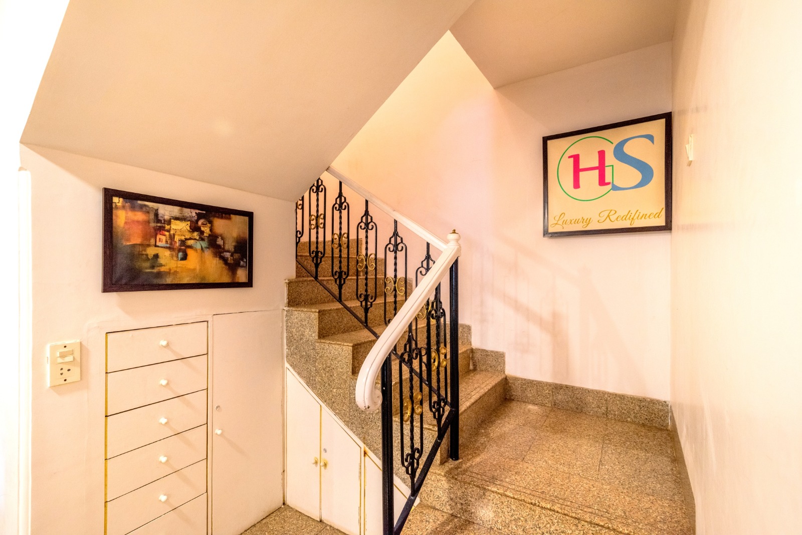 Premier 4 Bedroom Villa near Film City Goregaon