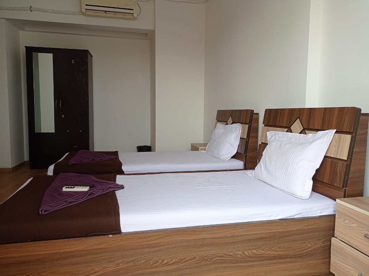 Elite 3 Bedroom Apartment in Thane West