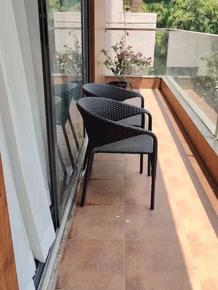 Classic 3 Bedroom Apartment in Indiranagar