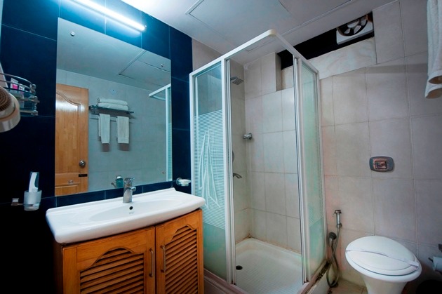 1 Bedroom Serviced Apartment near UNITECH BUSINESS PARK
