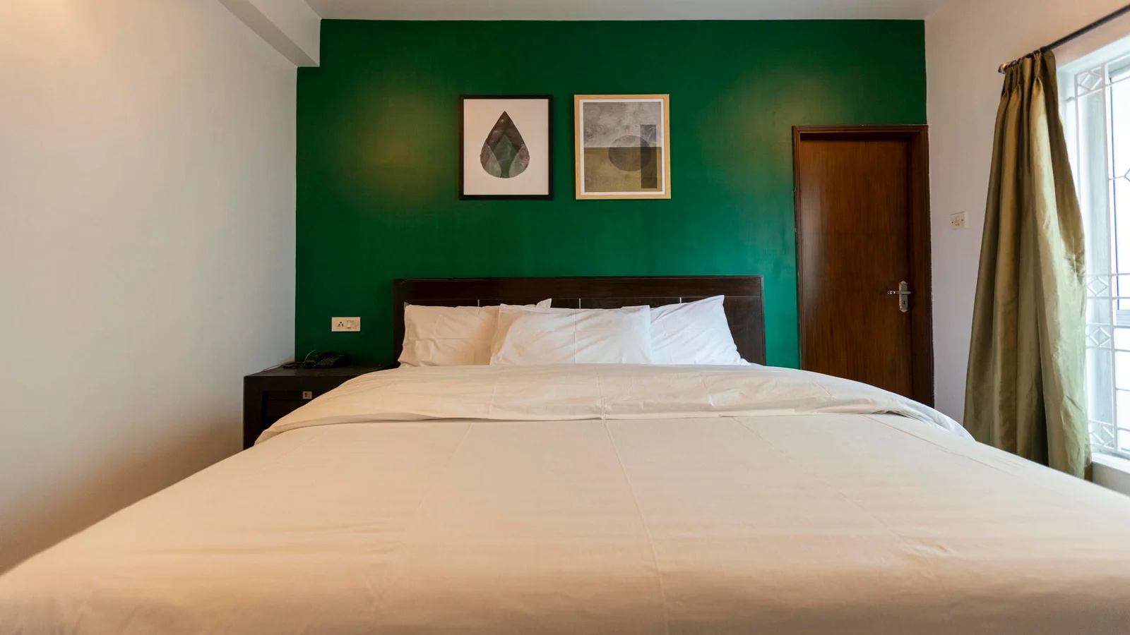 2 Bedroom Serviced Apartment in Bhowanipore