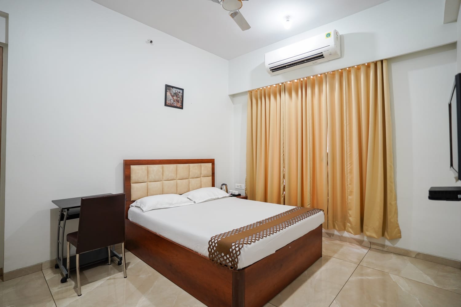 Premier 3 Bedroom Apartment in Kharghar