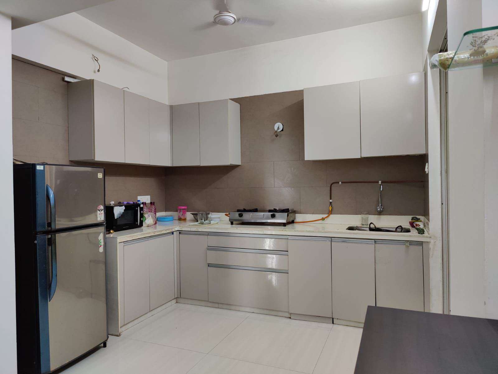 3 BHK Serviced Apartment in Airoli