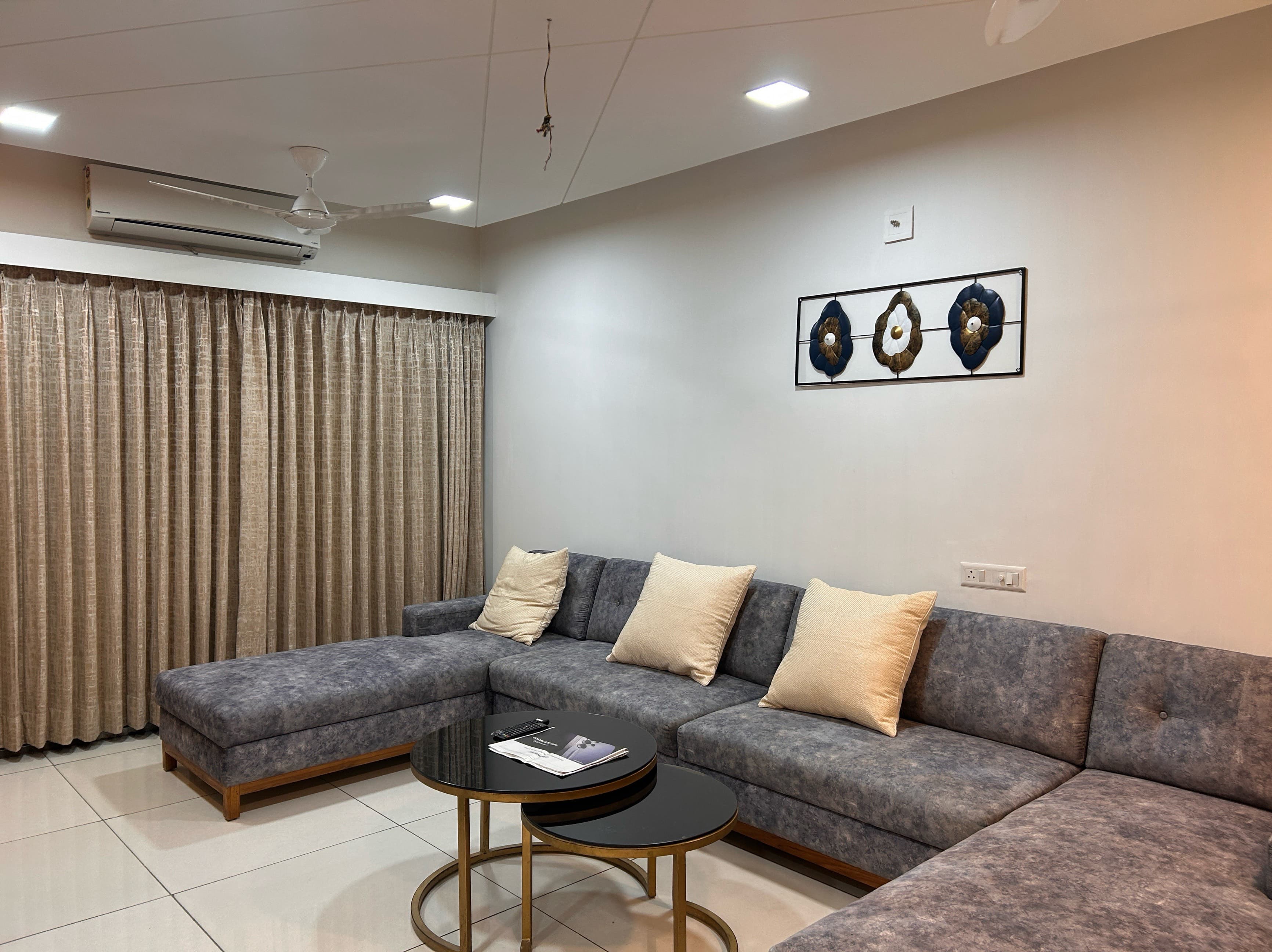 Multi Sharing Apartment near Bopal Crossing