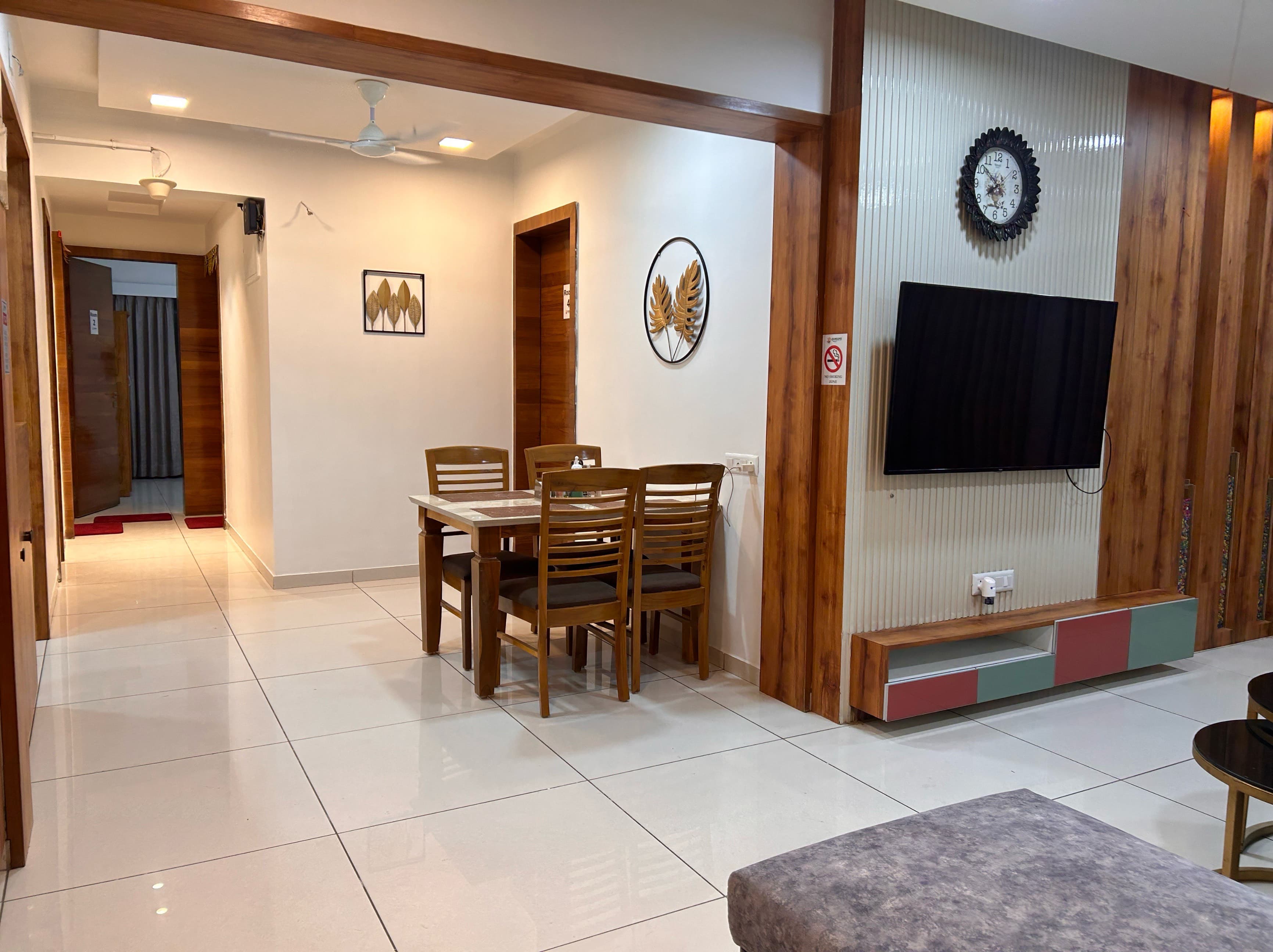 Multi Sharing Apartment near Bopal Crossing