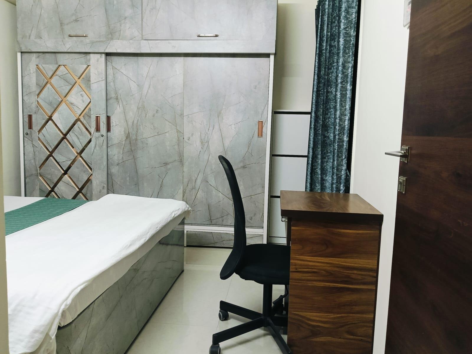 3 Bedroom Serviced Apartment in Airoli