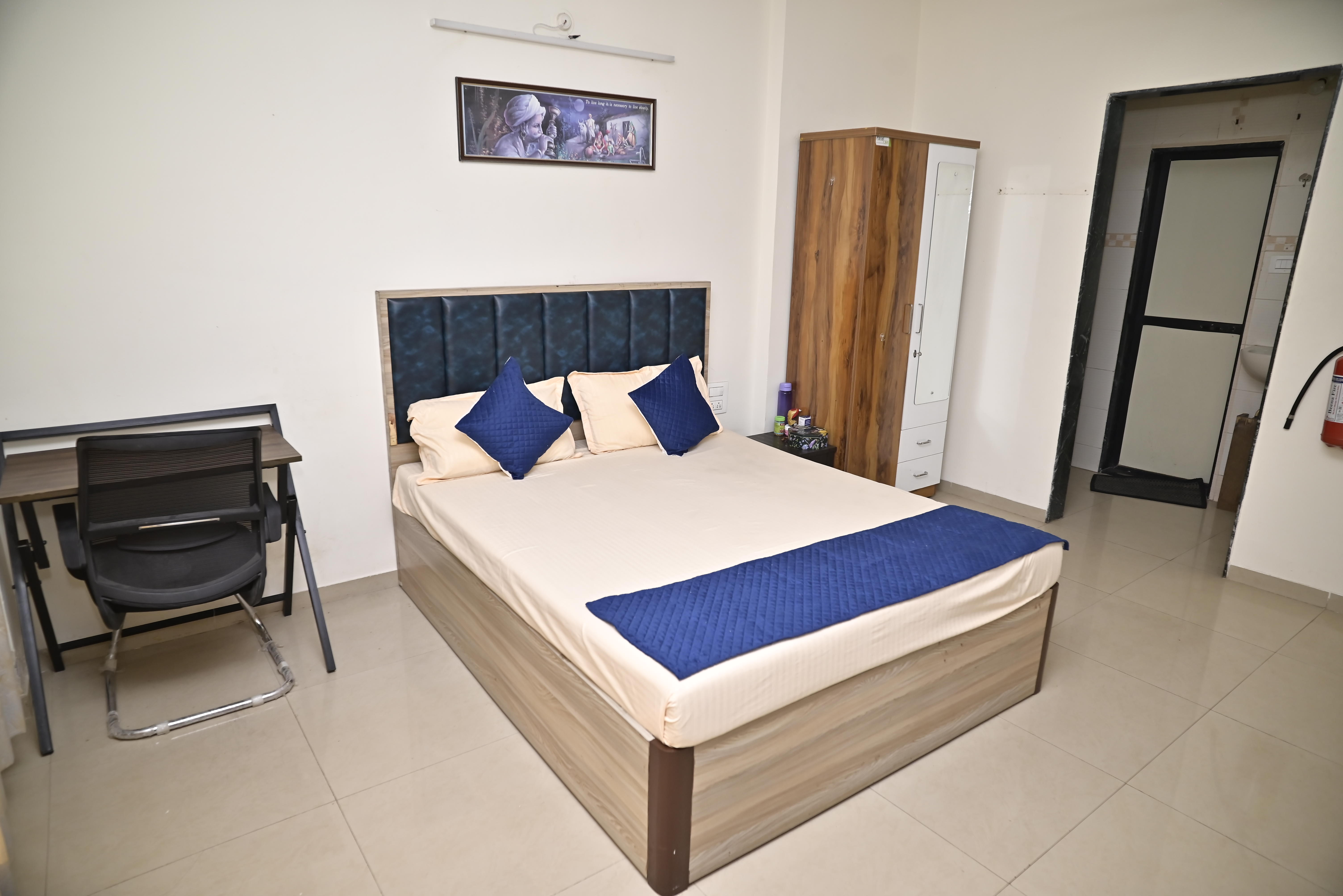 Classic 2 Bedroom Apartment in Kharghar