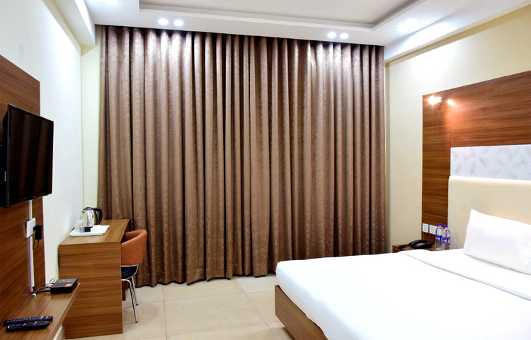 Economy Studio Apartment near Artemis Hospital